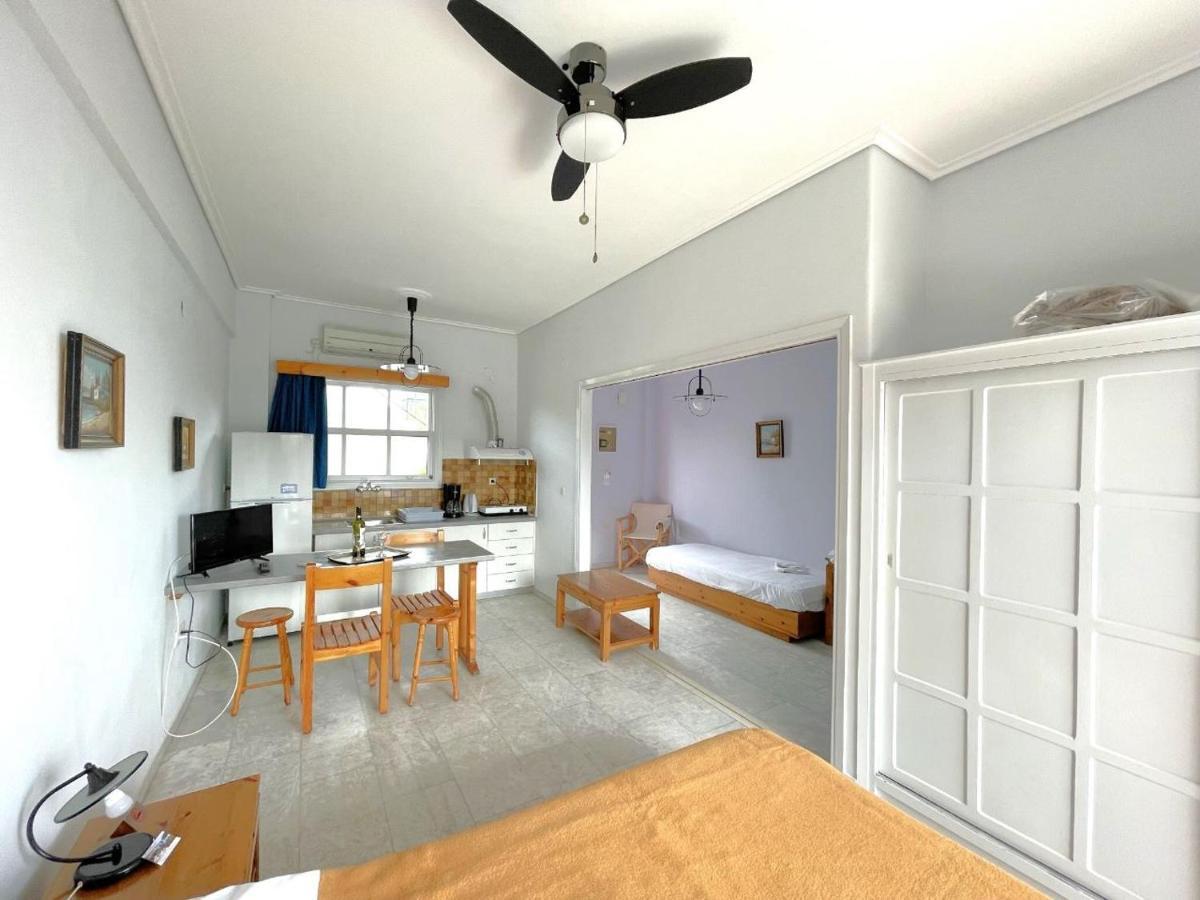 Theodora Apartments Avía Eksteriør billede